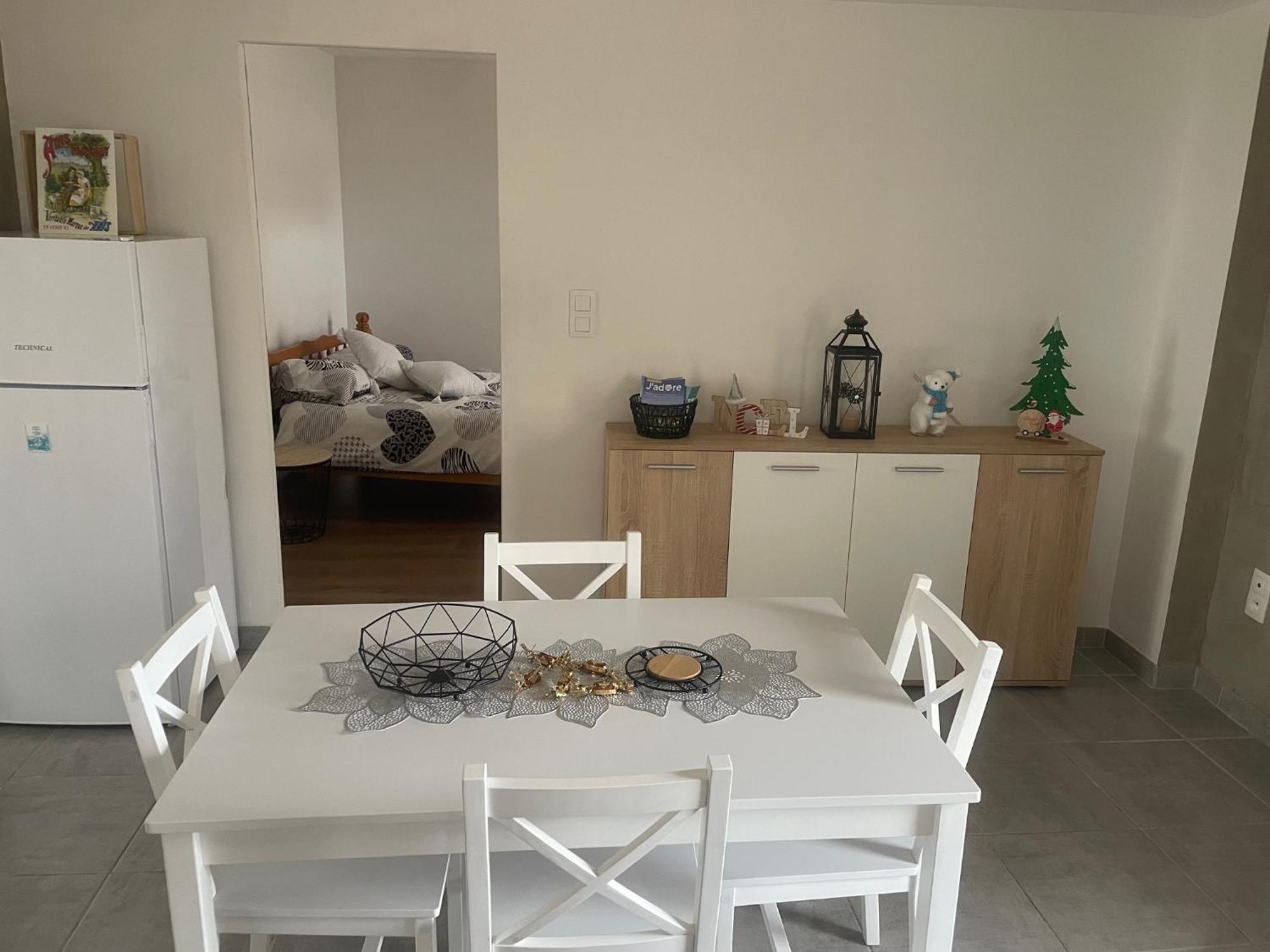 L'Oppidum D'Alesia Apartment Venarey-les-Laumes Bagian luar foto