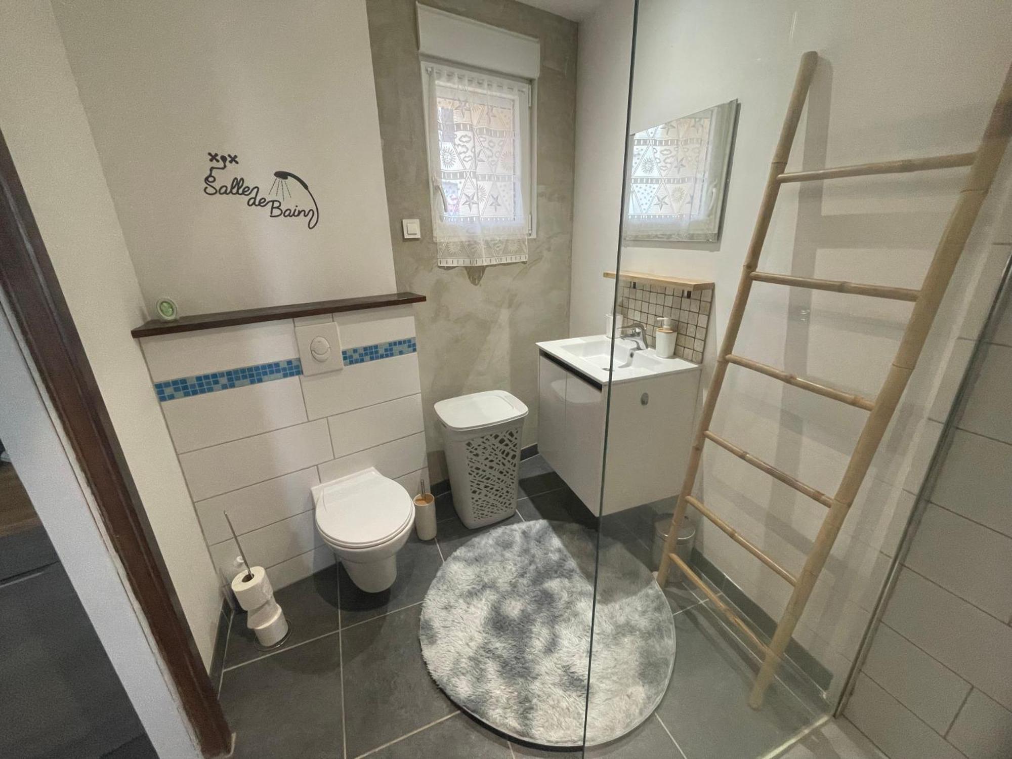 L'Oppidum D'Alesia Apartment Venarey-les-Laumes Bagian luar foto